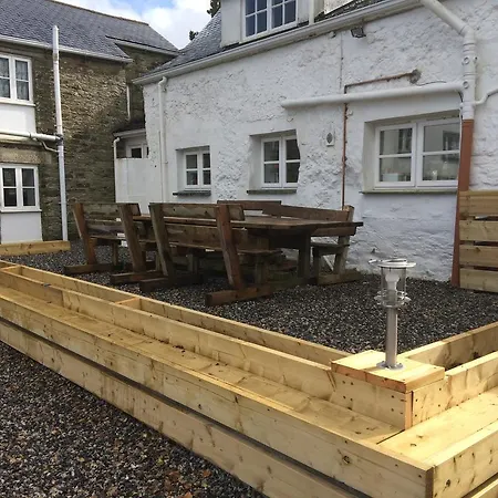 Bed & Breakfast Rosewyn Farmhouse 3*